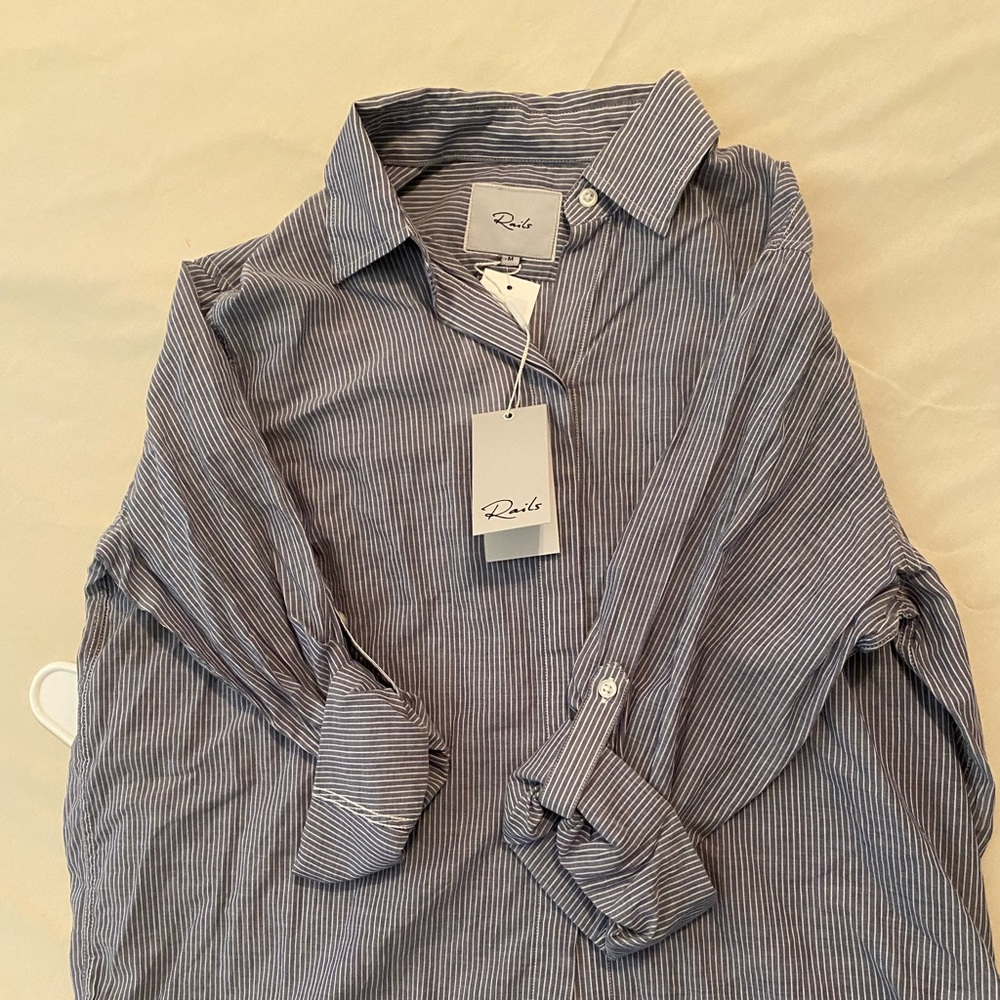 Excellent Condition Nwt Button Down By Rails - image 1